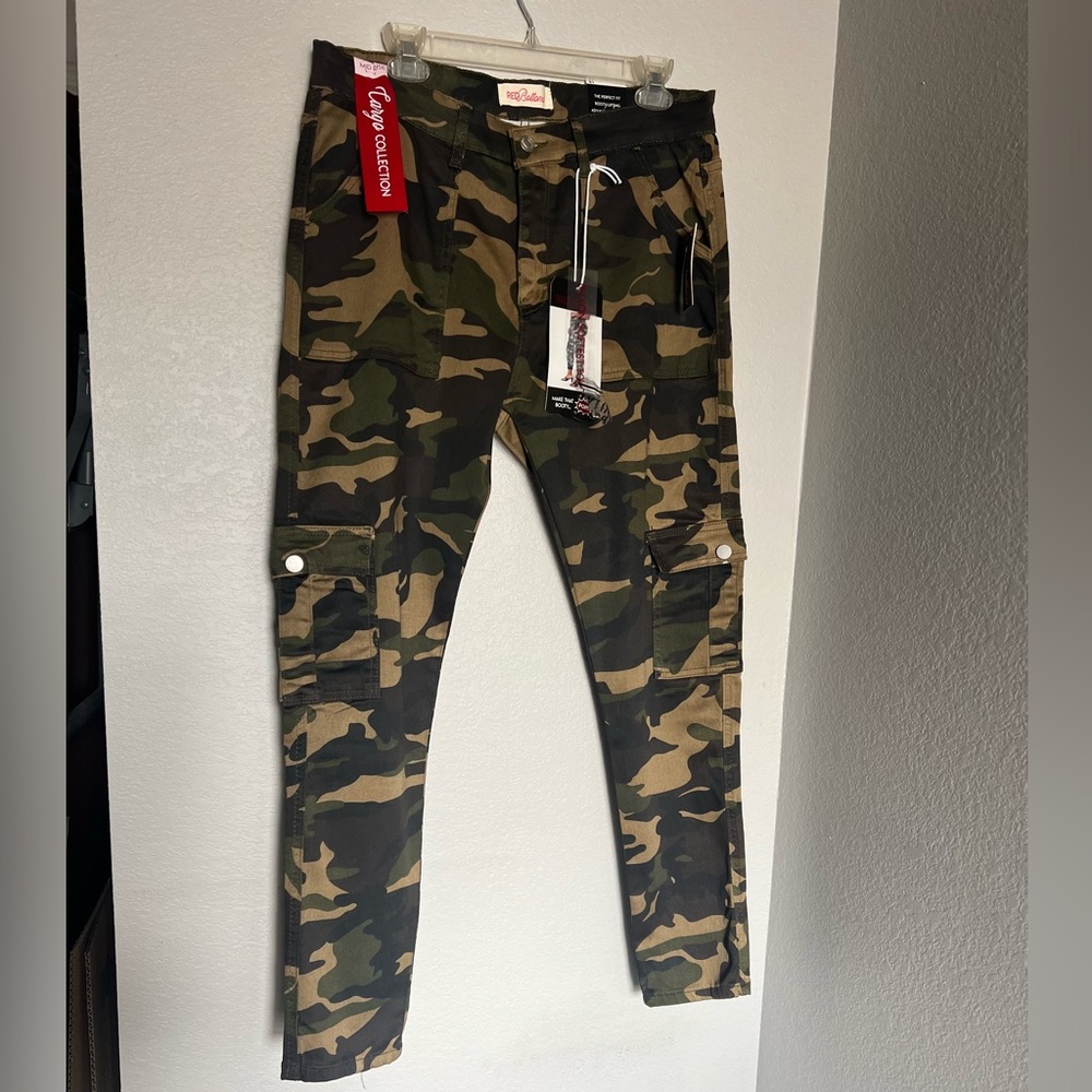 Camo Cargo Skinny Ankle Pants - Green Brown Black Women’s Size 16W - Picture 2 of 7